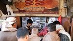 Suasana Ramadan di Pasar Tua Sanaa Yaman