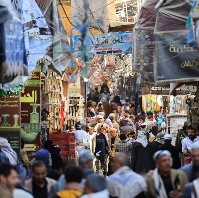 Suasana Ramadan di Pasar Tua Sanaa Yaman