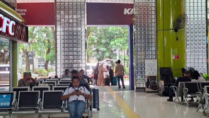 **Mudik Lebih Awal, Perantau Ini Rindu Sahur Ramadan Bareng Ibu di Kampung**