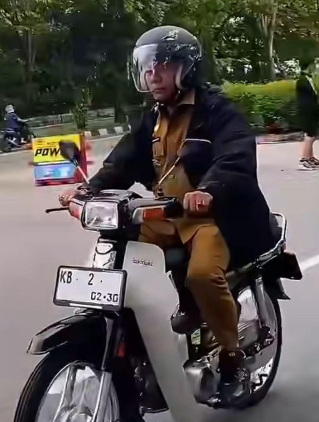 Potret Wagub Kalbar dan Motor Prima Andalannya