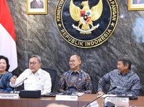 Waka MPR Sebut Pengembangan Industri Karbon RI Sudah On The Right Track