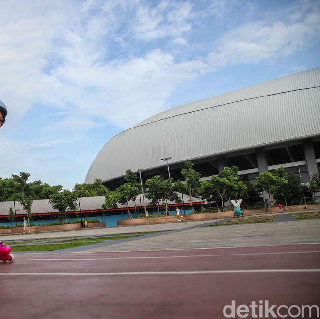 Warga Bekasi Tetap Aktif Olahraga Saat Ramadan