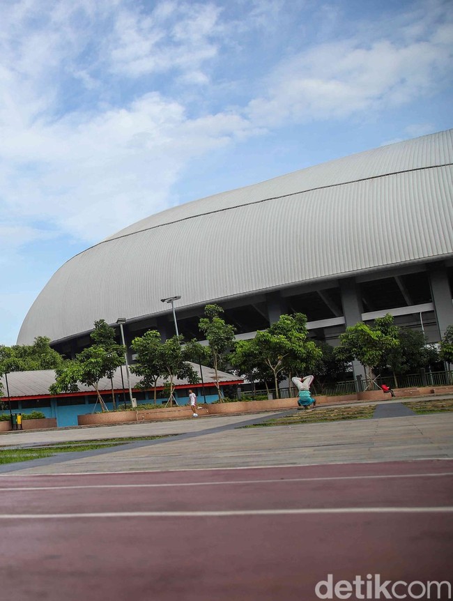 Warga Bekasi Tetap Aktif Olahraga Saat Ramadan