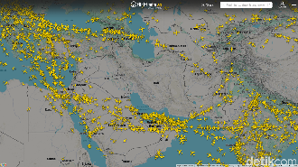 Menegangkan! Iran Diserang AS-Israel, Langitnya Langsung Sepi Pesawat