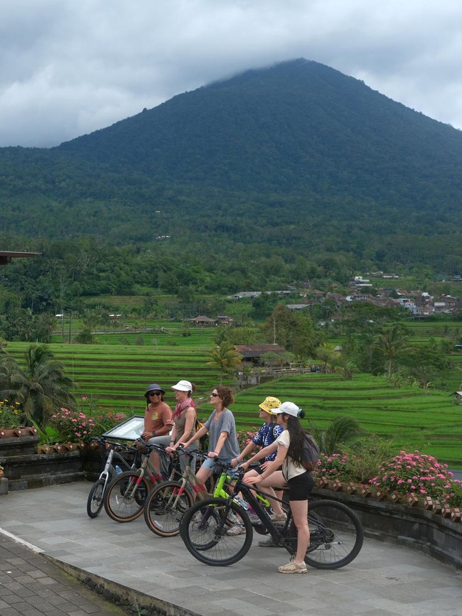 Bali Genjot Infrastruktur dan Lingkungan Demi Wisata Berkelanjutan