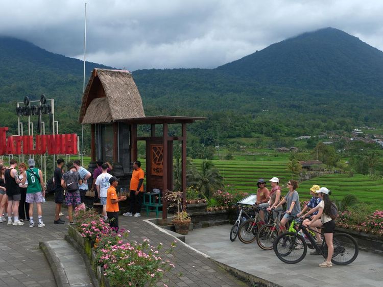 Bali Genjot Infrastruktur dan Lingkungan Demi Wisata Berkelanjutan