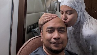 Meisya Siregar Umrah di Bulan Ramadan, Bebi Romeo Akhirnya Cukur Pelontos