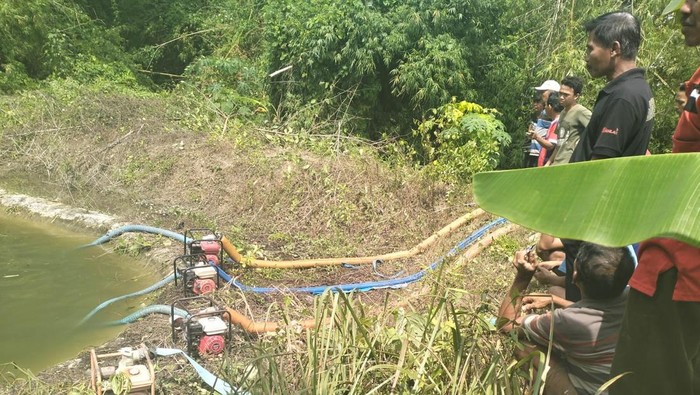 Embung weslic Desa Banjarejo, Kecamatan Kedungpring, Lamongan lokasi bocah 8 tahun tenggelam