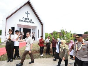 Pesan Khofifah Saat Resmikan Fasilitas Belajar Smadatara Banyuwangi