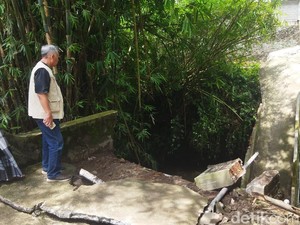 Jembatan Gumul Klaten Putus Kena Banjir, Akses Jalan-Air Bersih Terdampak