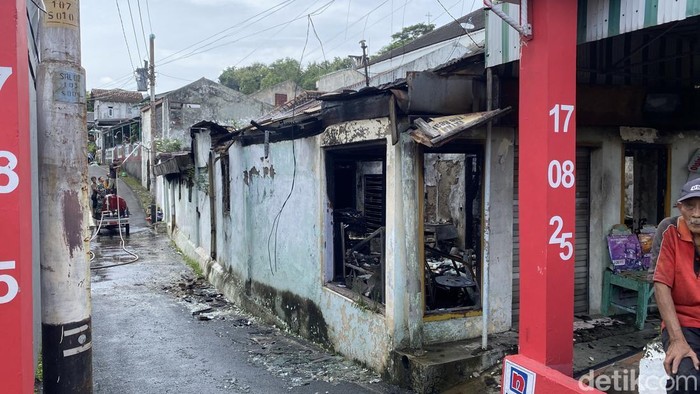 Kebakaran di Candisari Semarang