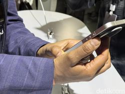 Wujud Leica Leitzphone, HP Rp 39 Jutaan Hasil Kolaborasi dengan Xiaomi