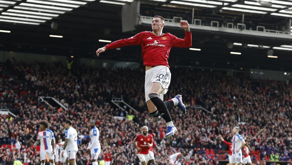 Manchester United akan bermain dini hari nanti. Foto: Action Images via Reuters/Jason Cairnduff