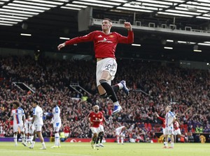 Jadwal Bola Nanti Malam: MU Vs Leeds, Fiorentina Vs Lazio