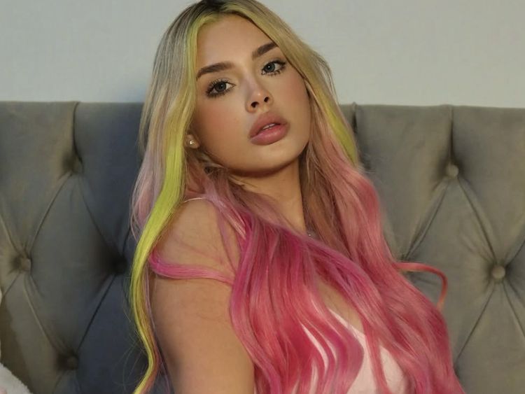 Model Ini Diburu Anggota Kartel Setelah Kematian Gembong Narkoba El Mencho