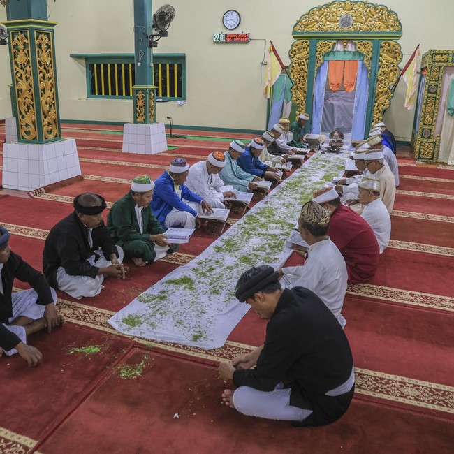 Melihat Tradisi Khataman Al-Quran di Masjid Kesultanan Ternate