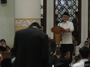 Zulhas Banggakan Kopdes Merah Putih di Ponpes Batang: Tiap Desa Bisa Maju