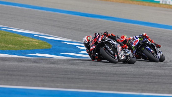 BURIRAM, THAILAND - 2026/02/28: Number 72 Aprilia Racing rider Marco Bezzecchi and Number 20 Monster Energy Yamaha MotoGP rider Fabio Quartararo seen in action for qualifying during the 2026 PT Grand Prix of Thailand at Chang International Circuit. (