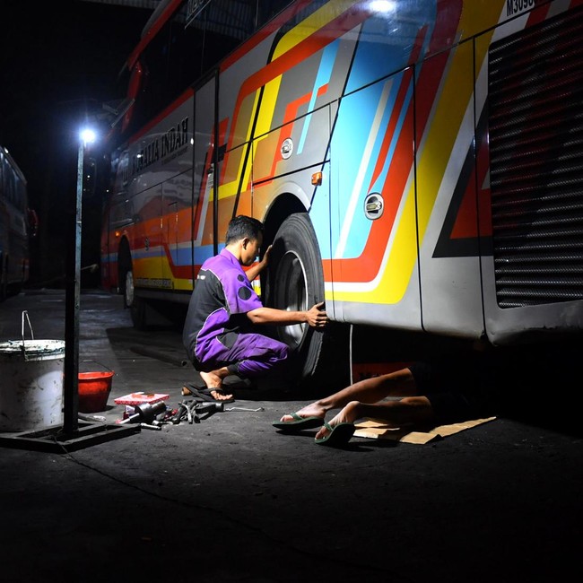 Persiapan Arus Mudik, Armada Bus Dipastikan Laik Jalan