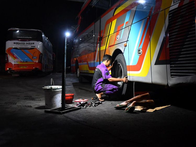 Persiapan Arus Mudik, Armada Bus Dipastikan Laik Jalan