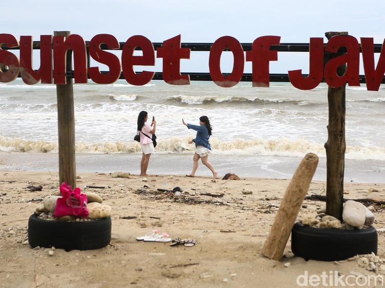 Pesona Tanjung Lesung, Surga Pantai dan Resort Terpadu di Banten