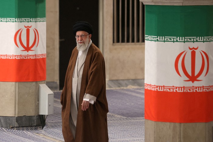 FILE PHOTO: Irans Supreme Leader Ayatollah Ali Khamenei arrives to cast his vote during runoff parliamentary elections in Tehran, Iran, May 10, 2024. Majid Asgaripour/WANA (West Asia News Agency) via REUTERS ATTENTION EDITORS - THIS PICTURE WAS PROV
