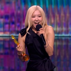 Rose BLACKPINK Cetak Sejarah K-Pop di BRIT Award 2026