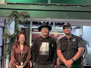 Bicara Tentang Hidup, Alam, Pohon Bersama Sandy Canester