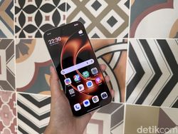 Unboxing Xiaomi 17 Ultra yang Makin Tipis dan Gahar