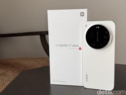 Unboxing Xiaomi 17 Ultra yang Makin Tipis dan Gahar