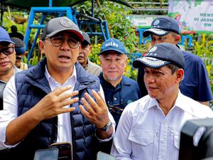 Walkot Bandung Minta Pemprov Tetapkan Darurat Sampah Usai Libur Panjang