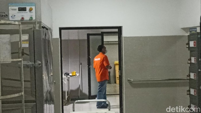 Autopsi istri siri di Trenggalek yang bunuh diri
