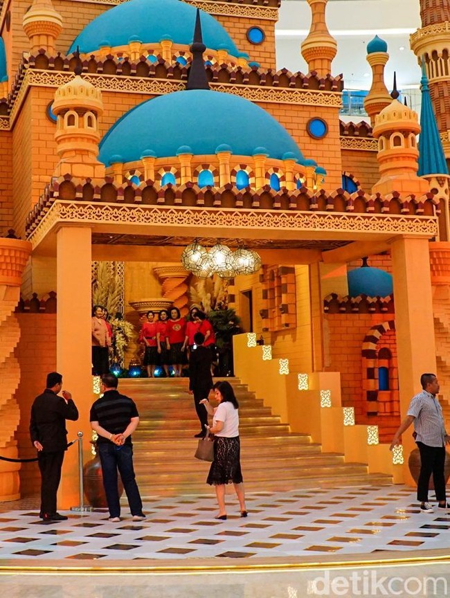 Dekorasi Ramadan Hiasi Pusat Perbelanjaan