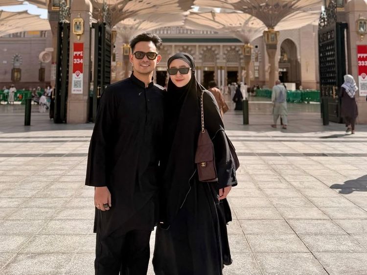 Alhamdulillah... Febby Rastanty Sampai Indonesia dengan Selamat Usai Umrah