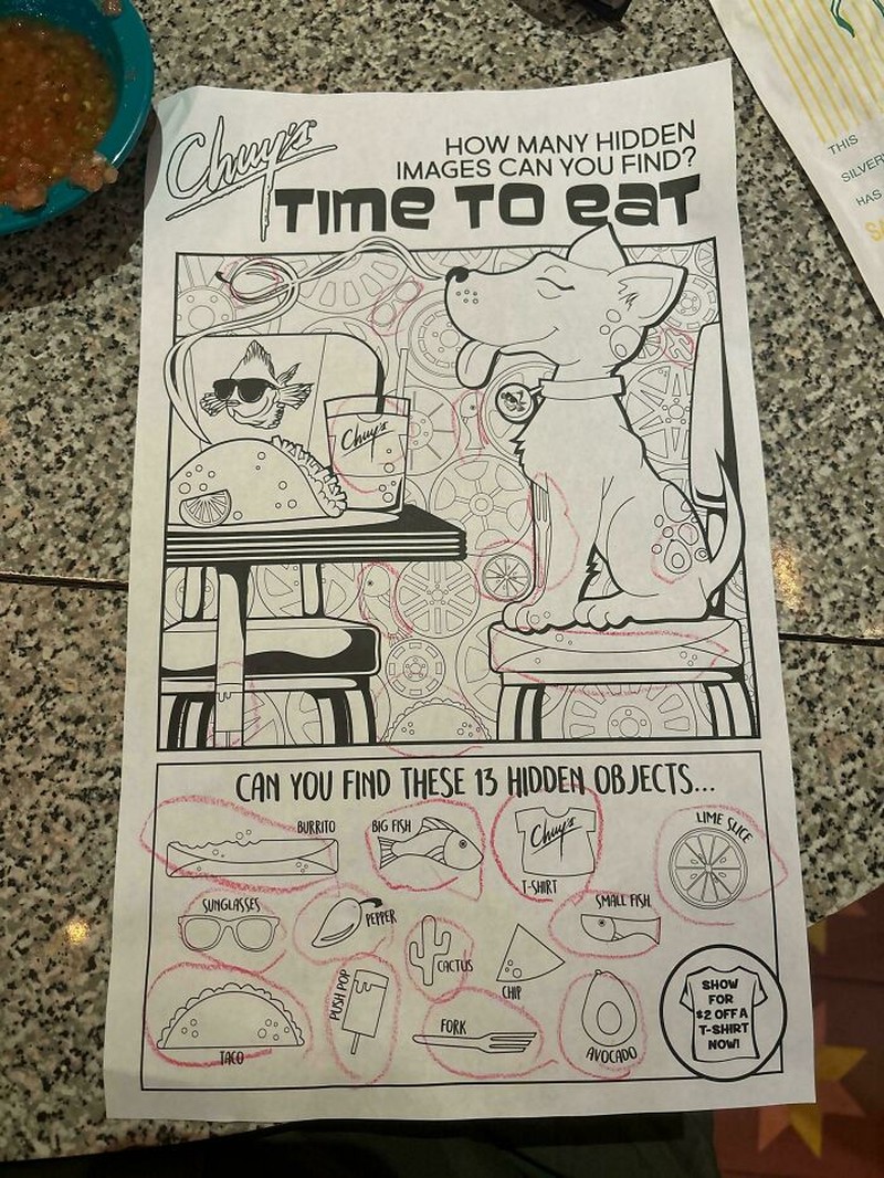 Main sejenak yuk, agar pikiran lebih santai dan rileks. Sekarang, temukan hewan atau benda-benda tersembunyi di deretan foto berikut. Bisa dapat semuanya?