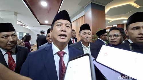 Gubernur NTB Lalu Muhamad Iqbal.