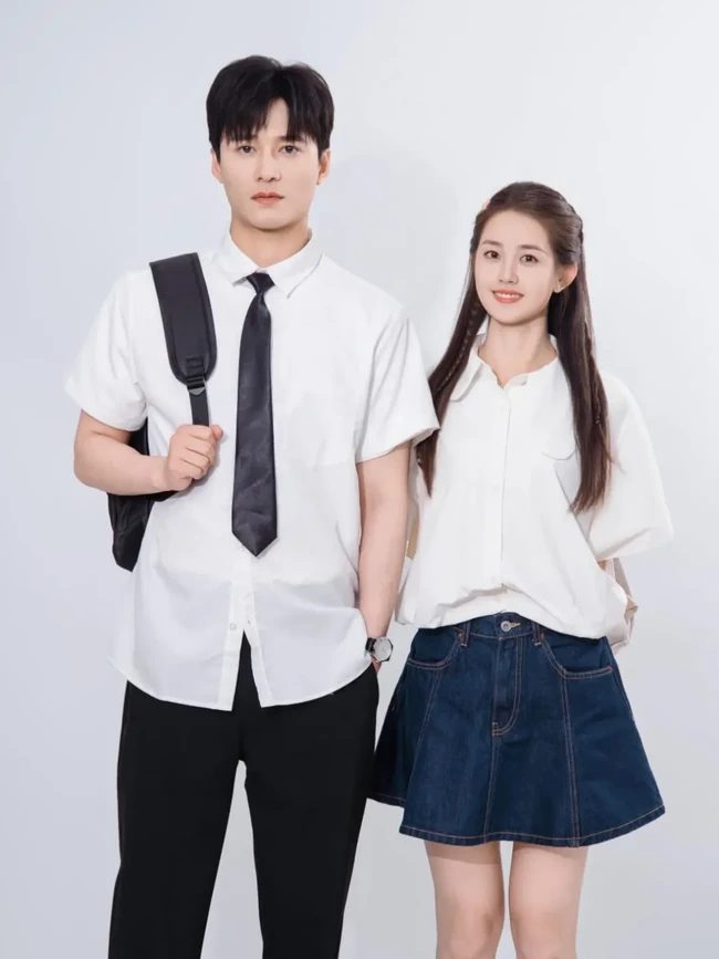 Guo Yuxin tercatat membintangi puluhan judul drama vertical, mulai dari Yu Jin Chang An, Top Scholar, Your Wifes at It Again!, All Things Grow, Summer Rose, My National Husband, hingga CEO Dad, You Got the Wrong Mom hingga Mr. Fu, Your Wife Ran Away from Home Again. Foto: Dok. Weibo