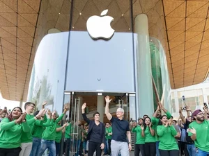 Taktik Agresif Apple: Borong RAM Ponsel demi Jegal Pesaing