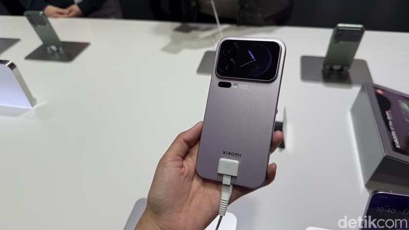 Ini dia penampakan Xiaomi 17 Pro dan Pro Max di MWC 2026, Barcelona, Spanyol