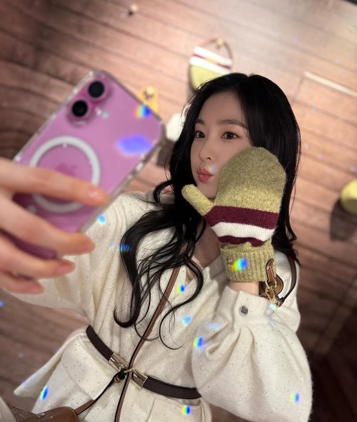 Irene Red Velvet