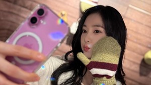 Irene saat ini sedang mempersiapkan album dengan target perilisan akhir Maret, kata SM Entertainment dalam pernyataannya. Gak dikasih detail apakah akan comeback mini album atau full album. (Foto: dok. Instagram @renebaebae)