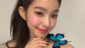 SM Entertainment mengkonfirmasi comeback Irene Red Velvet dalam sebuah pernyataan resmi. (Foto: dok. Instagram @renebaebae)