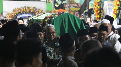 Jenazah Ketua KPAI Margaret Aliyatul Maimunah Tiba di Jombang untuk Dimakamkan