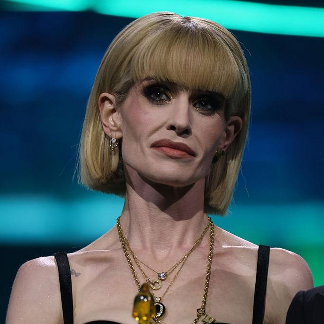 Penampilan Terlalu Kurus Kelly Osbourne di BRIT Awards, Disebut Mayat Hidup