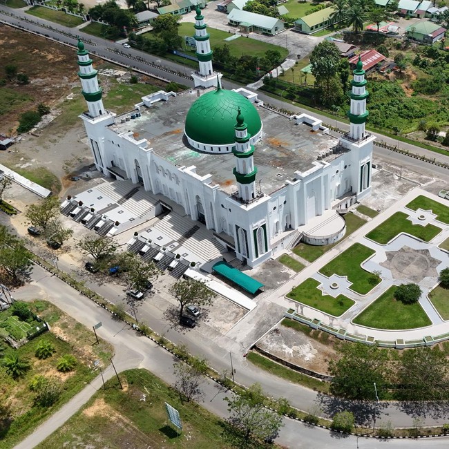 Kemegahan Masjid Giok Jadi Magnet Wisata Religi di Aceh