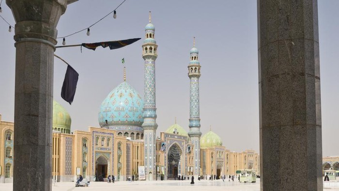 Masjid Jamkaran di Qom, Iran