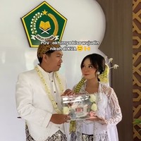 Tidak Gengsi! Viral Pasangan Gen Z yang Pilih Nikah Sederhana di KUA Malang