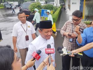 Bahlil Jamin Harga BBM Subsidi Tak Naik Sampai Lebaran