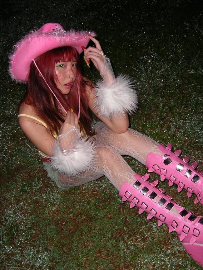 5 Fakta Naykilla Si Garam & Madu