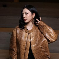 Kehadiran Ningning aespa bertepatan dengan peragaan koleksi terbaru Gucci di bawah arahan Creative Director, Denma. Foto: Getty Images